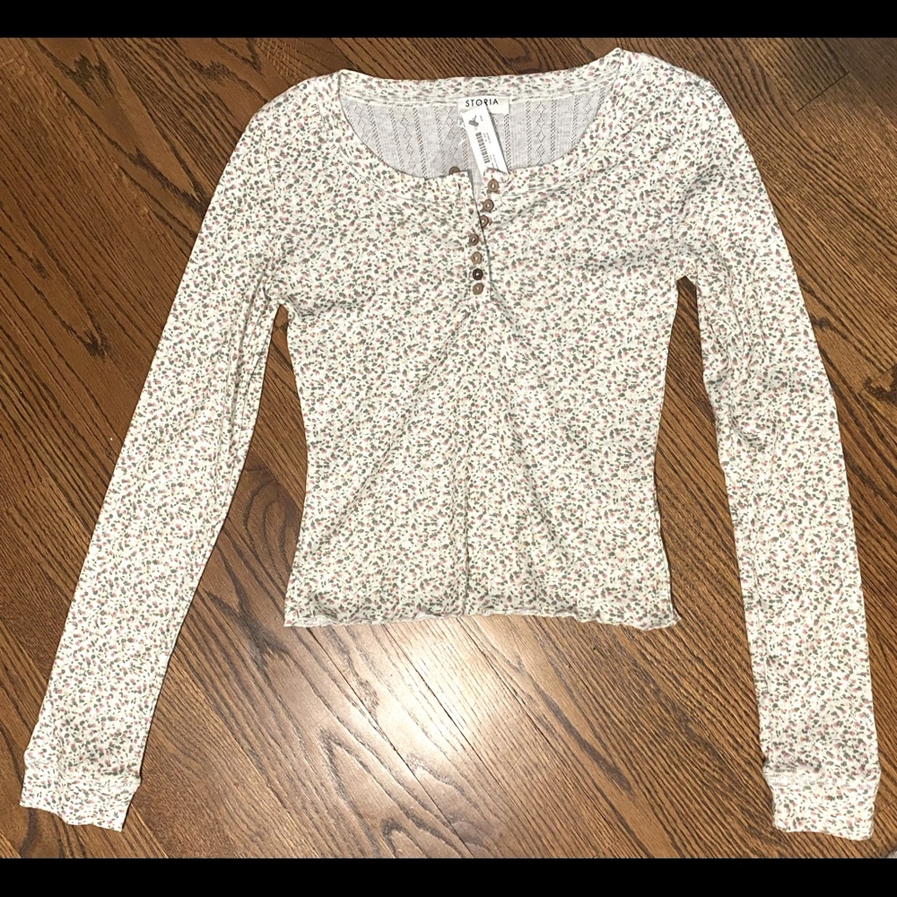 NWT long sleeve, floral crop top